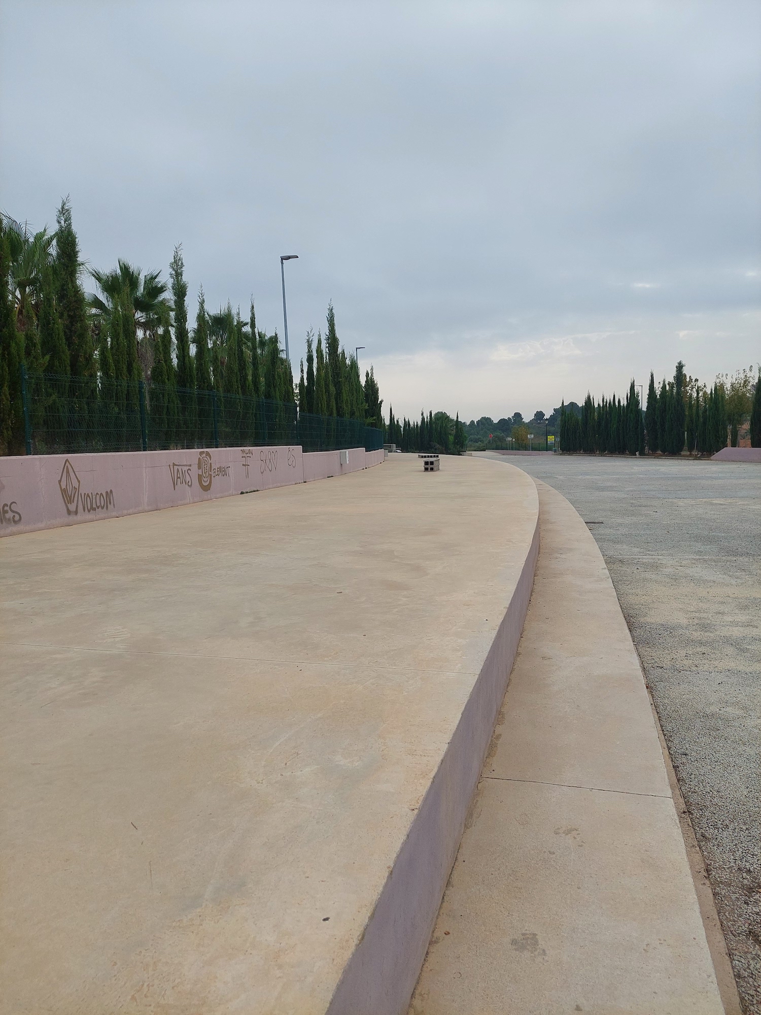 Parc d'Esplai DIY skatepark